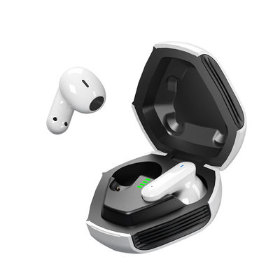 Los auriculares inalámbricos de baja latencia Super Bass estéreo para PC y viajes están listos para deportes en el oído