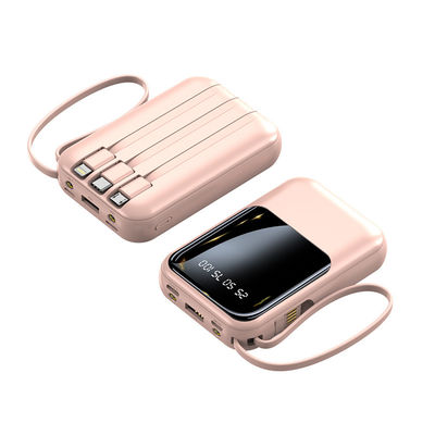 Socket Standard 10000mAh Mini Power Bank LED Display Cargador de energía con 4 cables